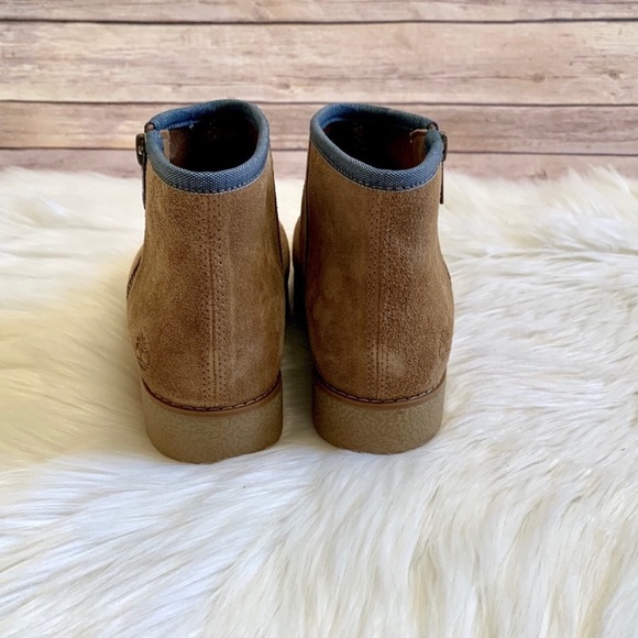 Timberland Paxton Hill Suede Ankle Booties - Picture 6 of 7
